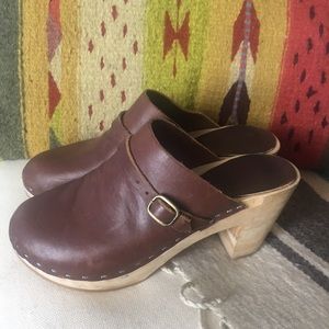 BRYR brown clogs size 37
